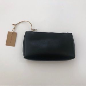 Brandy Melville Black small bag 🎱